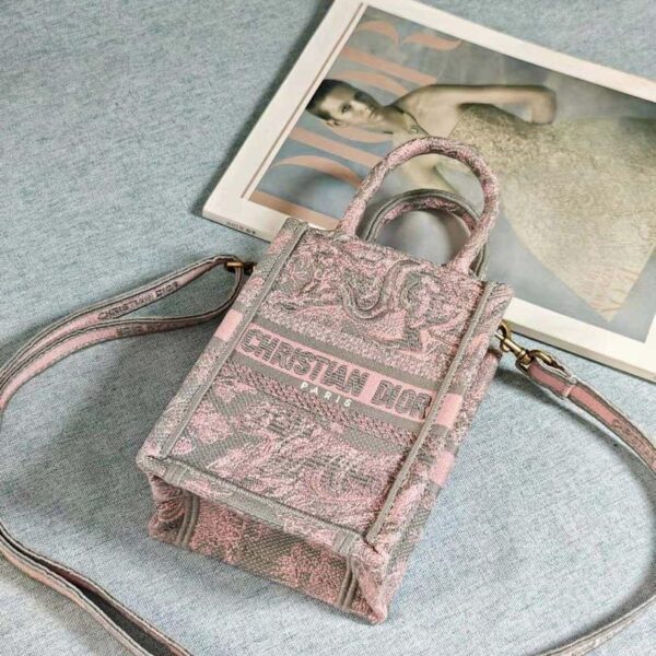 653329c8be7c3.jpg 653329c8be7c3.jpg