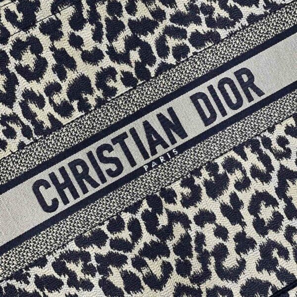 65332b624385e.jpg 65332b624385e.jpg