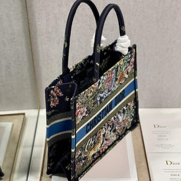 65332f5b36a4f.jpg 65332f5b36a4f.jpg