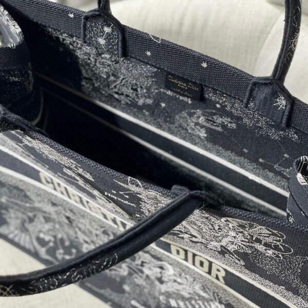 65332fd7b2532.jpg 65332fd7b2532.jpg