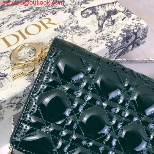 6533352f592cb.jpg 6533352f592cb.jpg