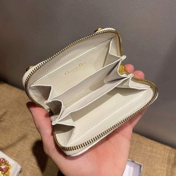 65333548d2ac3.jpg 65333548d2ac3.jpg