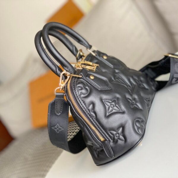 Replica-Louis-Vuitton-Alma-BB-Bag-Black-LV-M59793-4.jpg Replica-Louis-Vuitton-Alma-BB-Bag-Black-LV-M59793-4.jpg