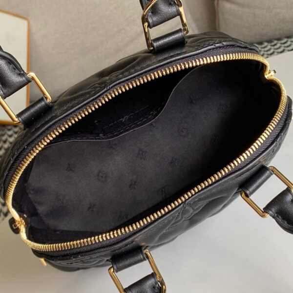 Replica-Louis-Vuitton-Alma-BB-Bag-Black-LV-M59793-9.jpg Replica-Louis-Vuitton-Alma-BB-Bag-Black-LV-M59793-9.jpg