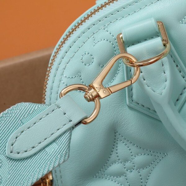 Replica-Louis-Vuitton-Alma-BB-Bag-Vert-dEau-Green-LV-M20855-6.jpg Replica-Louis-Vuitton-Alma-BB-Bag-Vert-dEau-Green-LV-M20855-6.jpg