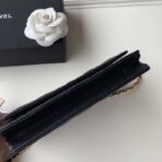 chanel-caviar-quilted-wallet-on-chain-woc-a33814-6.jpg