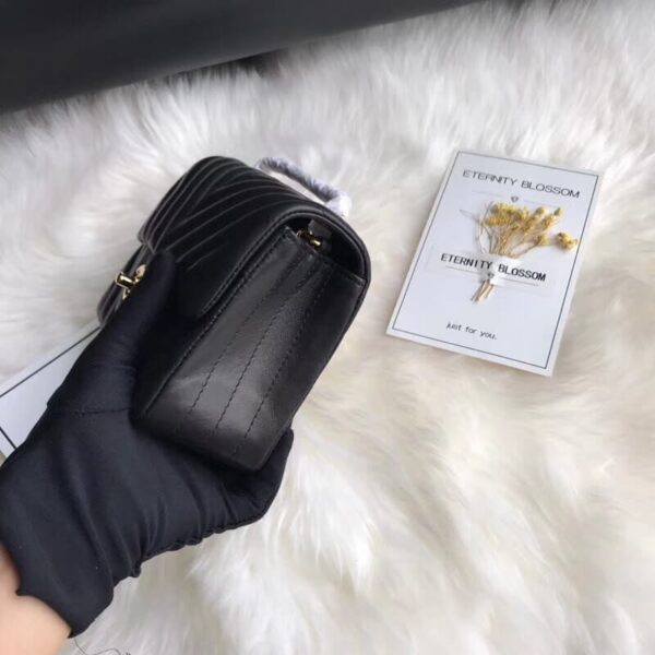 chanel-chevron-lambskin-17cm-classic-flap-bag-1115-5.jpg chanel-chevron-lambskin-17cm-classic-flap-bag-1115-5.jpg