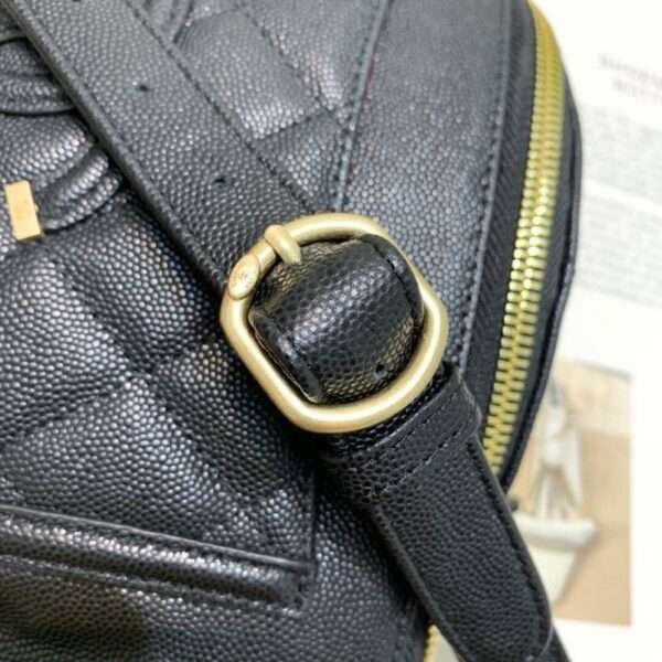 chanel-quilted-caviar-clafskin-waist-bag-s0929-2.jpg chanel-quilted-caviar-clafskin-waist-bag-s0929-2.jpg