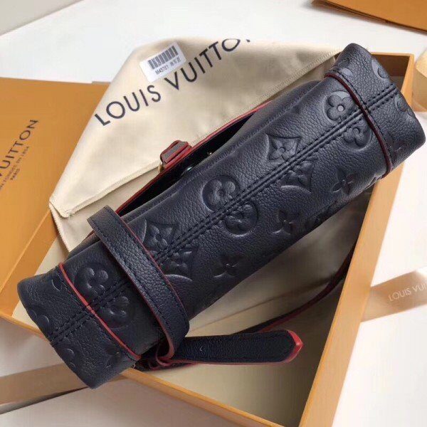 m43781-5.jpg m43781-5.jpg