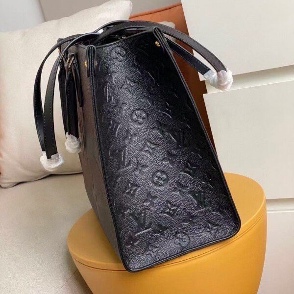 m45595-5.jpg m45595-5.jpg