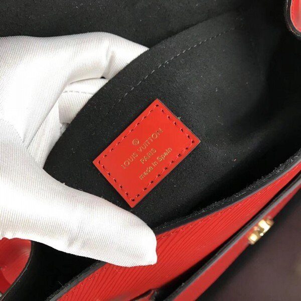 m53337-5.jpg m53337-5.jpg