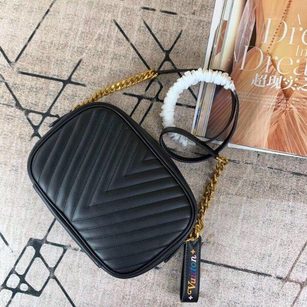 m53682-2.jpg m53682-2.jpg