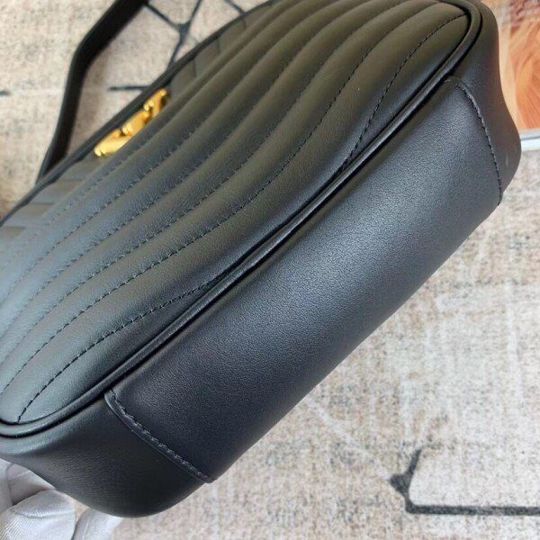 m53682-3.jpg m53682-3.jpg