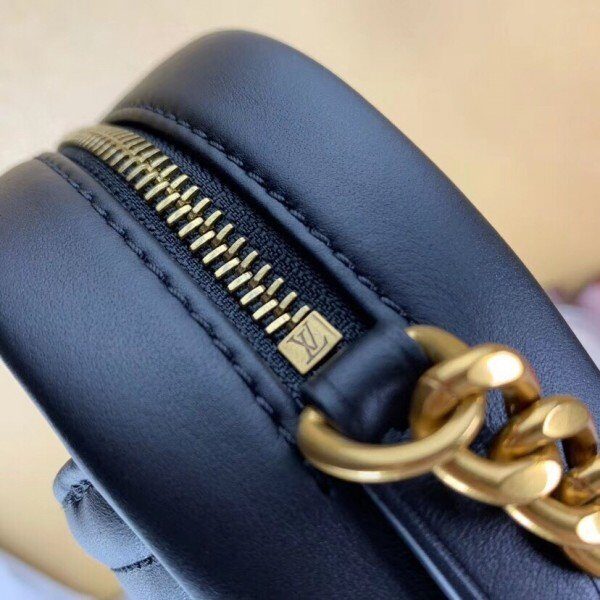 m53682-4.jpg m53682-4.jpg