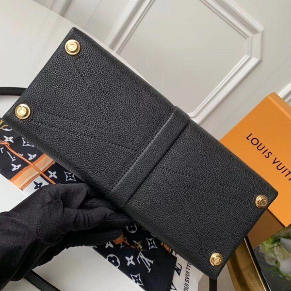 m53816-3.jpg m53816-3.jpg