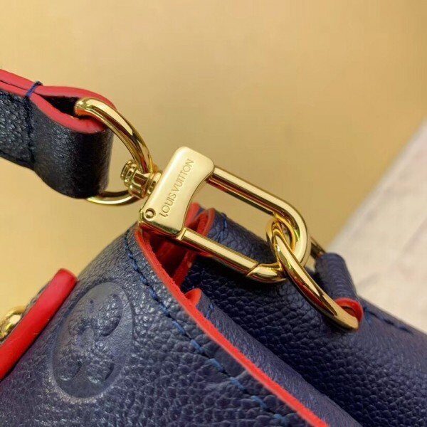 m53945-4.jpg m53945-4.jpg