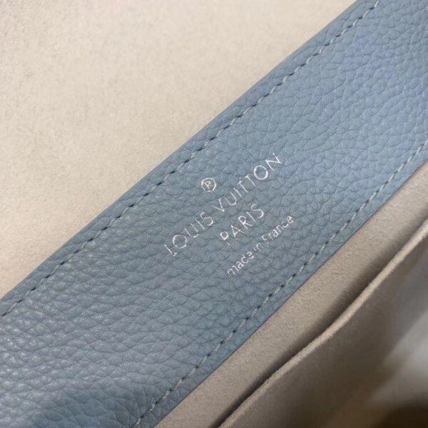 m56321-7.jpg m56321-7.jpg