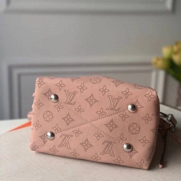 m57068-3.jpg m57068-3.jpg