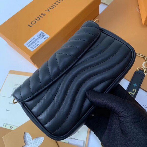 m63929-3.jpg m63929-3.jpg