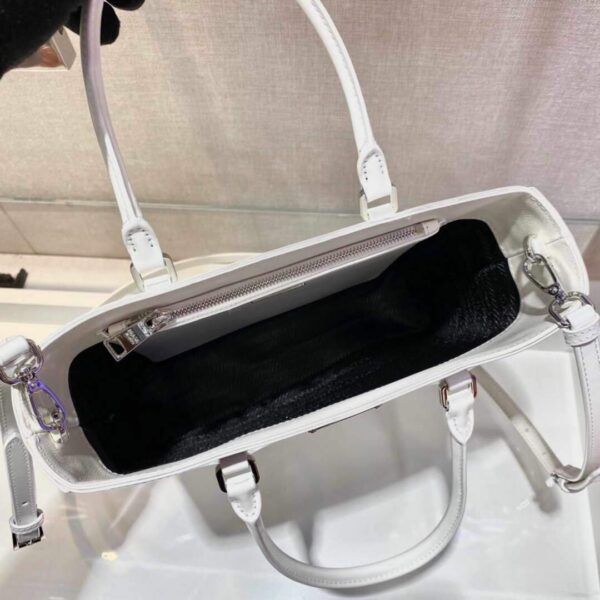 653252ddd08a1.jpg 653252ddd08a1.jpg