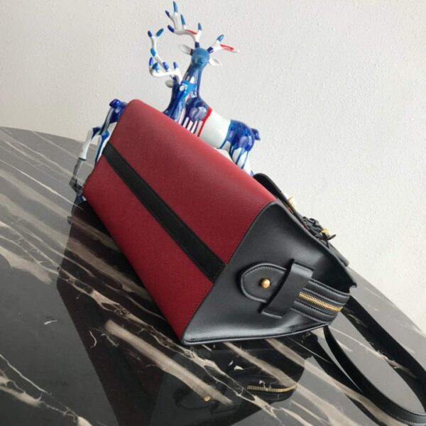 653253f9c39d3.jpg 653253f9c39d3.jpg