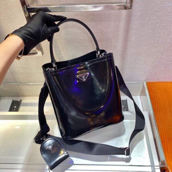 653259a59e10e.jpg 653259a59e10e.jpg