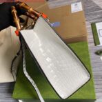 6532aae558f2d.jpg